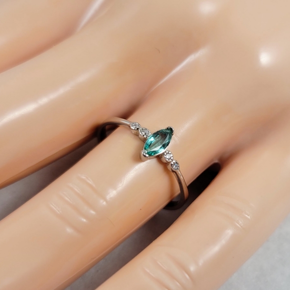 Sterling Natural 0.3ct Marquise Emerald Ring - Picture 9 of 10